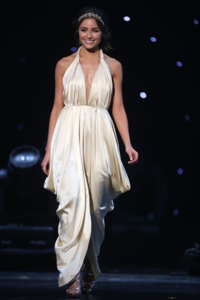 Мисс Вселенная 2012 Olivia Culpo в бикини